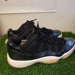 Jordan 11's Black with White Soles